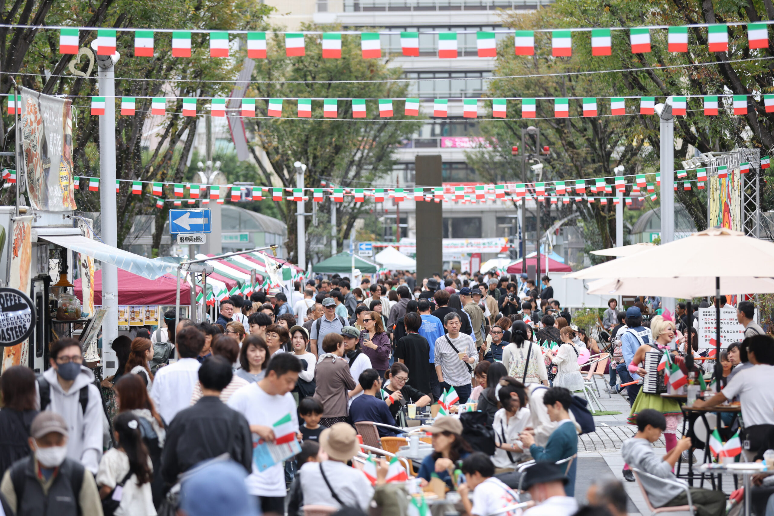 🌿 LA FESTA TONDA 2025 — Grazie mille! 🌿